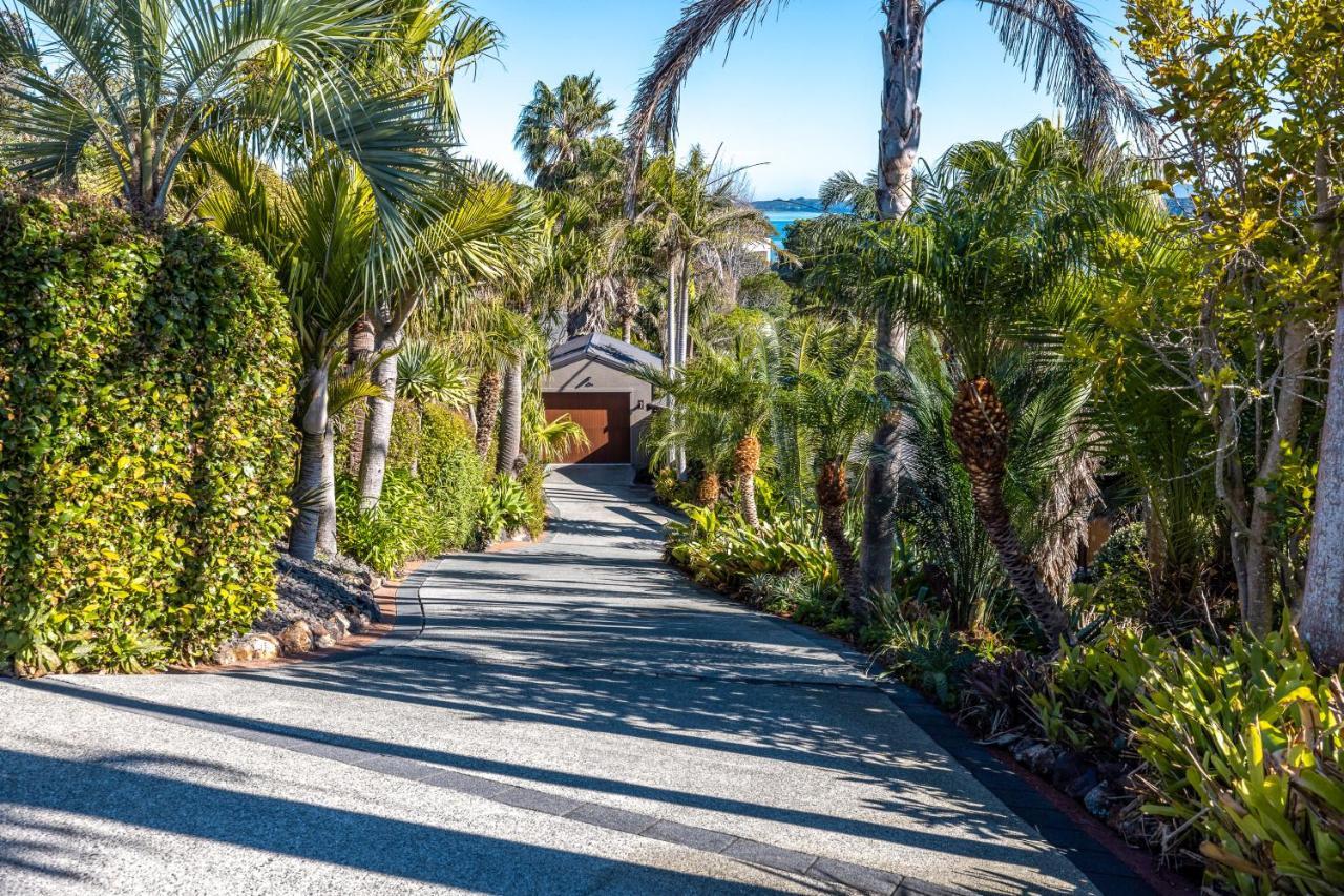 Palms On Kennedy Point - Stay Waiheke Te Whau Bay Exterior photo